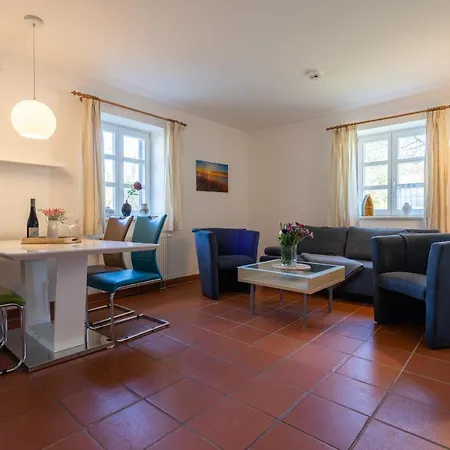 Rugana - Komfort Mit 1 Schlafzimmern Und Terrasse C39 Dranske