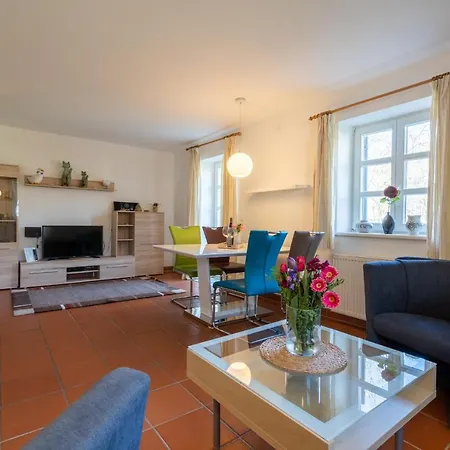 Rugana - Komfortplus Mit 1 Schlafzimmern Und Terrasse C39