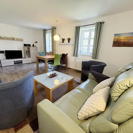 Rugana - Komfortplus Mit 1 Schlafzimmern Und Terrasse C39 * Dranske