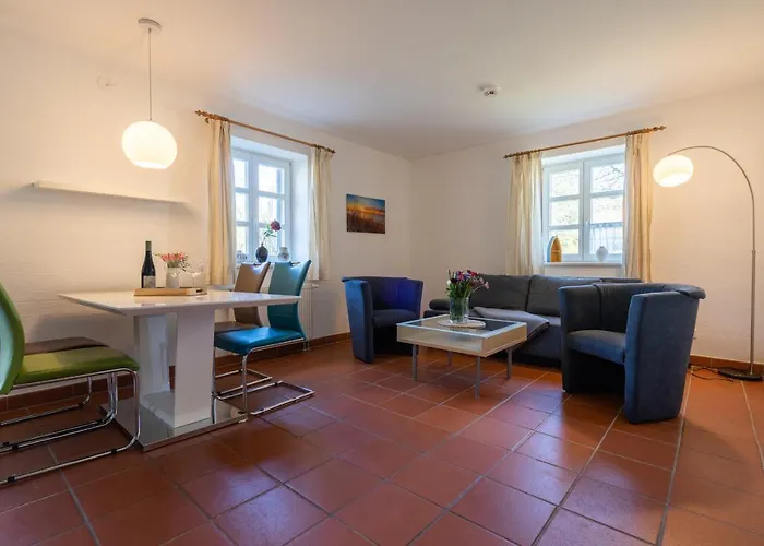 Rugana - Komfortplus Mit 1 Schlafzimmern Und Terrasse C39 Dranske